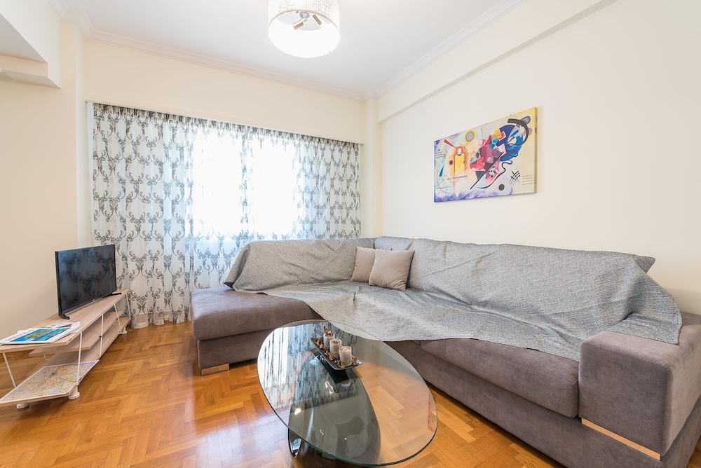 Comfy Apartment In Acropolis Area By Cloudkeys Aten Exteriör bild